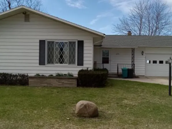 11566 Robert Dr, Sebewaing, MI 48759