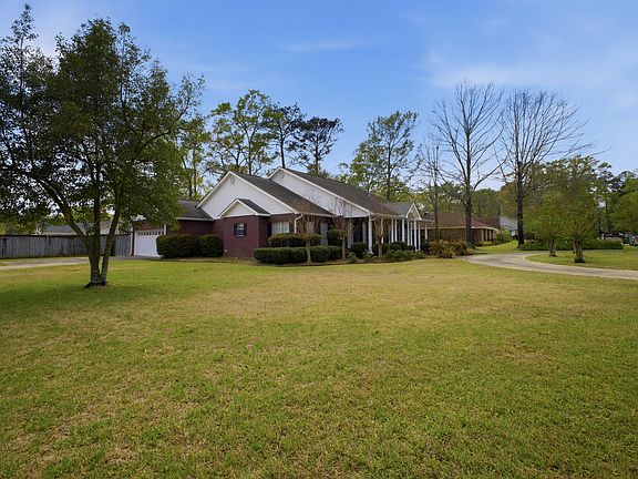 2nd image of 217 Greenwood Pl