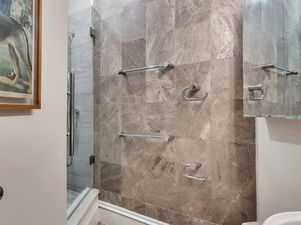 58 West 58th Street image 19 of 24