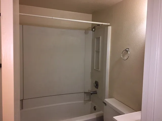 220 Chapa Pl — Photo 28