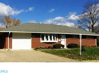 7100 Bartlett Rd, Reynoldsburg, OH 43068