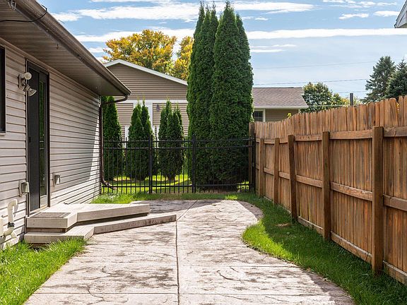 5th image of this home
