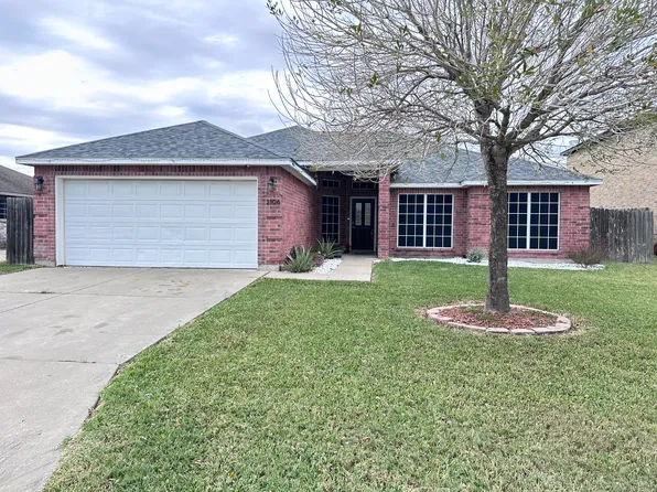 2106 Brook Ln, Kingsville, TX 78363