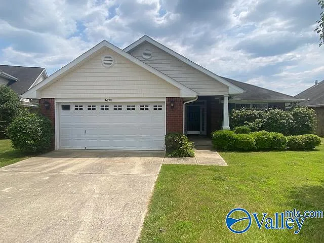 4828 Canterwood Dr SE — Photo 1