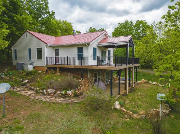 672 Bear Branch Ln, Woolwine, VA 24185