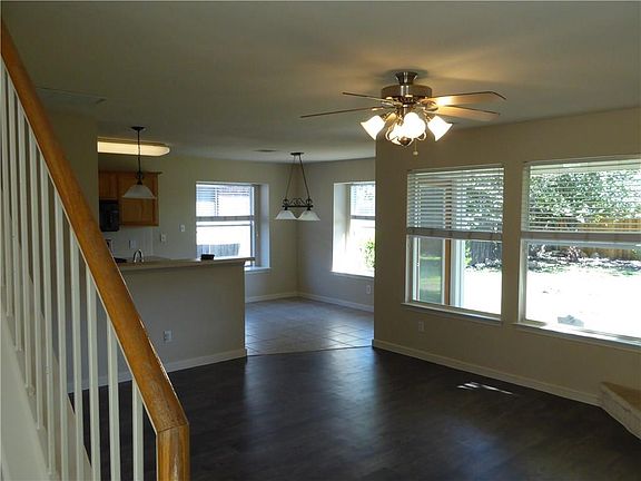 4th image of 1500 Catalina Dr