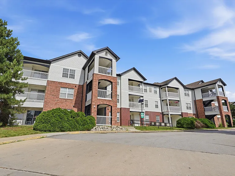 The Villas at North Oak — Photo 46