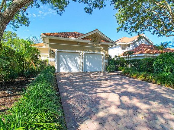 2nd image of 152 Napa Ridge Way
