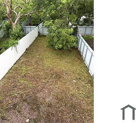 689 NW 6th St — Photo 13