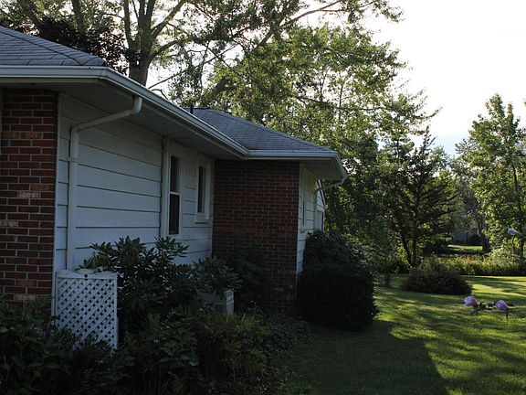 3rd image of 22 Bellflower Ct
