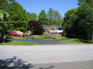 170 Amber Ln, Huntingtown, MD 20639