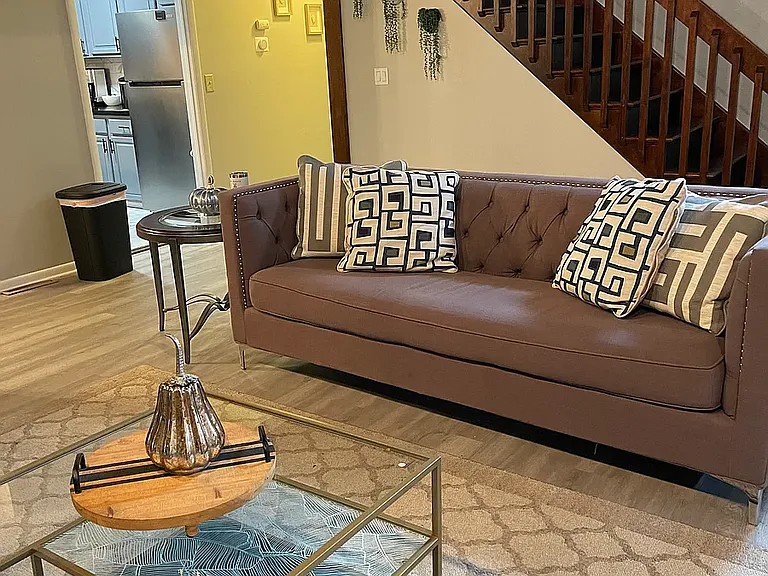 6373 Dummerston Ct — Photo 8