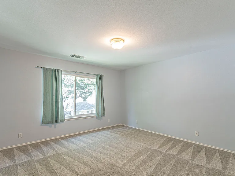 2208 Portwood Bend Cv — Photo 8