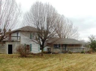 8135 Ogle Rd, Freetown, IN 47235