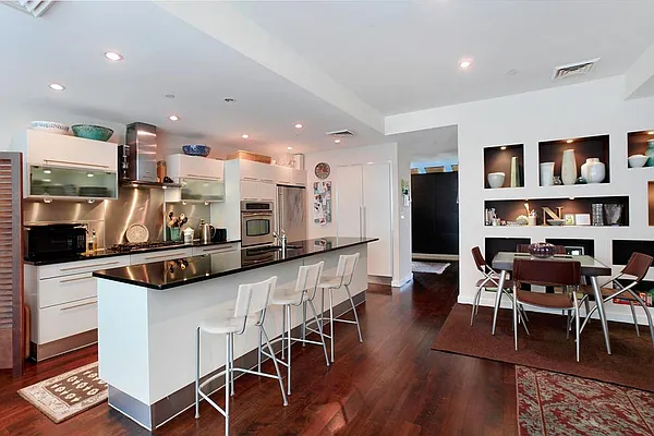Rented by Corcoran | media 2