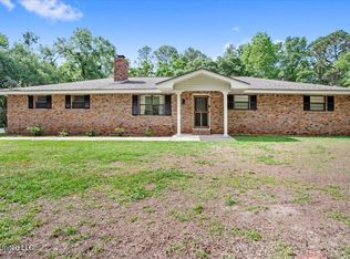 11449 Oaklawn Rd, Biloxi, MS 39532