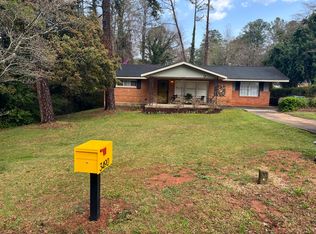 3490 Longleaf Dr, Decatur, GA 30032