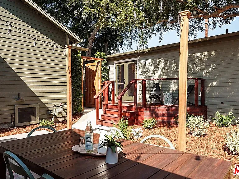 5031 Townsend Ave — Photo 24