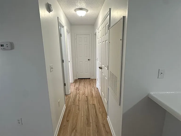 Arlington Apartments — Photo 156
