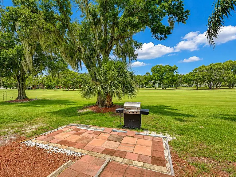 230 Cypress Pl — Photo 42