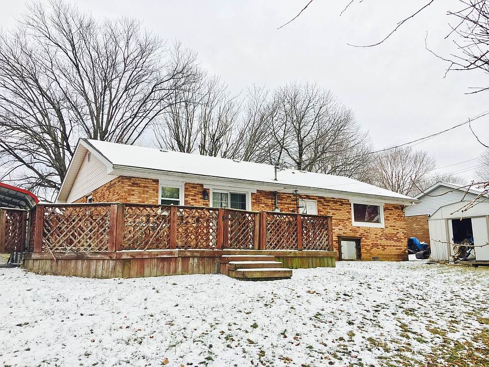 2nd image of 200 Greenbriar Ct