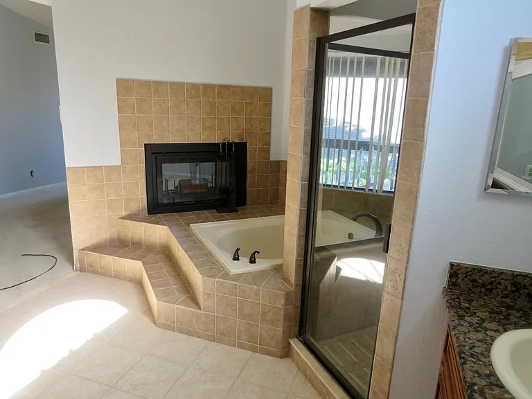 15108 Heathridge Dr — Photo 15