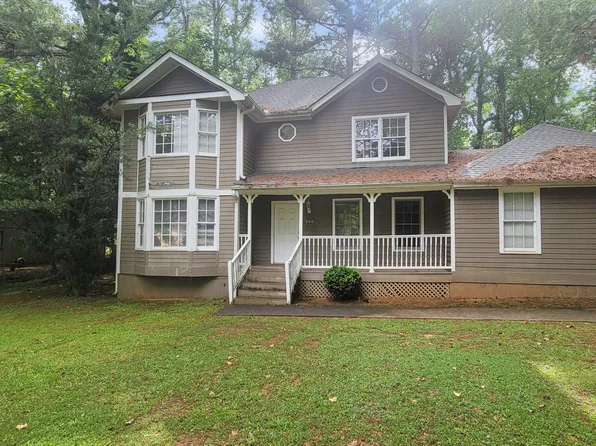 800 Post Road Cir, Stone Mountain, GA 30088