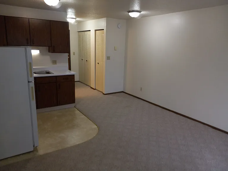 Silver Leaf Grand Forks — Photo 18