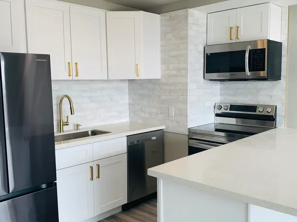 4750 N CENTRAL Avenue #B11, Phoenix, AZ 85012