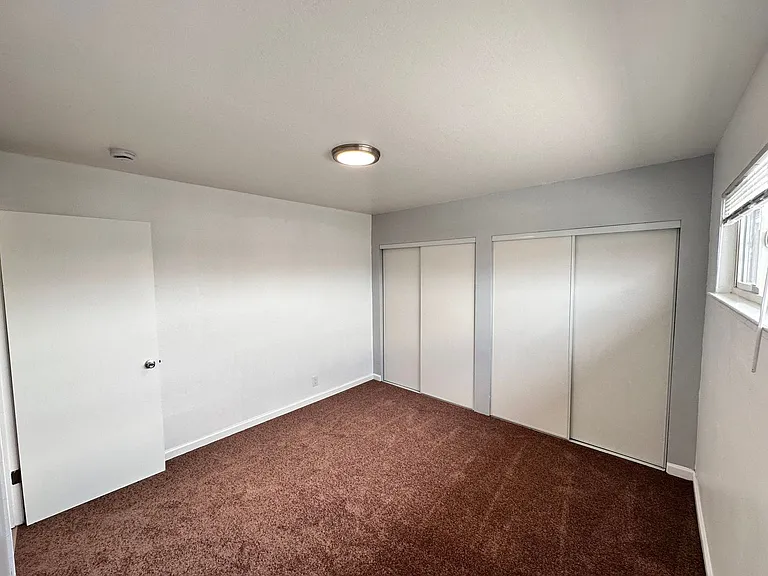 02250-96 — Photo 25