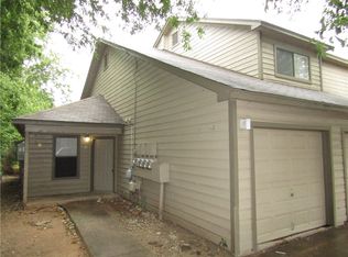 8904 Schick Rd APT D, Austin, TX 78729