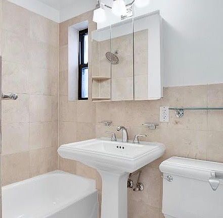 4th image of 288 W 12th St #5
