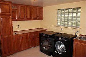 5th image of 132 Marion Pl