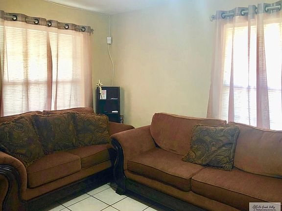 3rd image of 3592 Calle Nortena