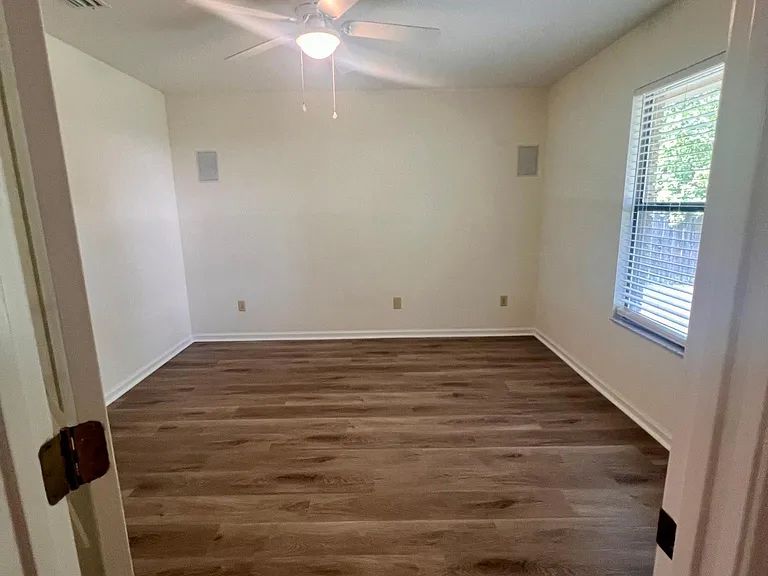 2nd bedroom with walk-in closet