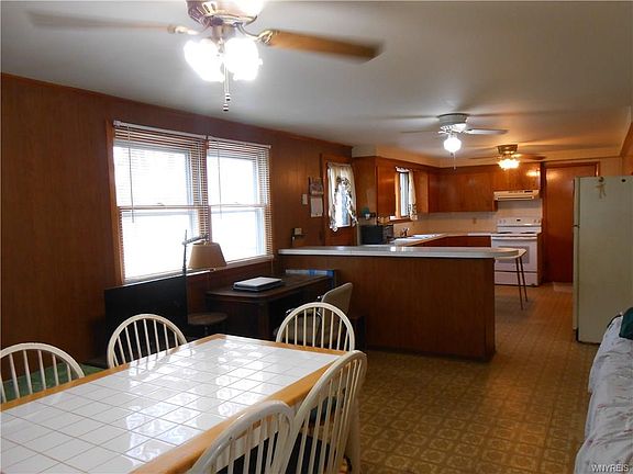5th image of 12890 Deerfield Dr