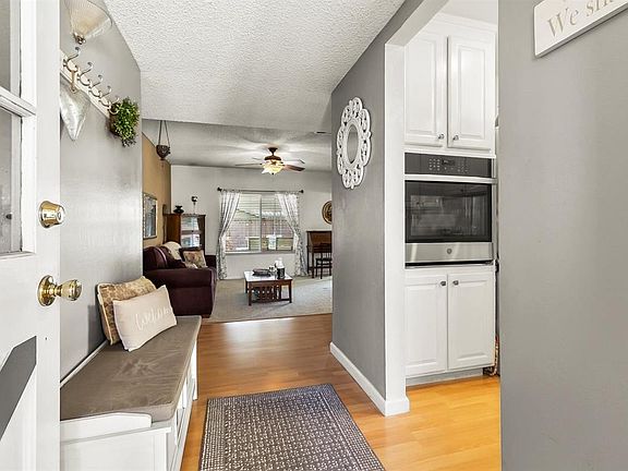 5th image of 1083 Keldon Dr