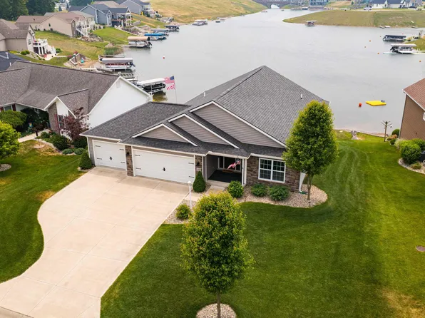 282 660th Ln, Hamilton, IN 46742