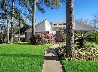 11203 Canyon Trail Dr, Houston, TX 77066