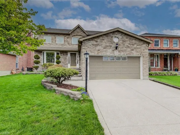 48 Lennox Cres, Kitchener, ON N2N 2P5