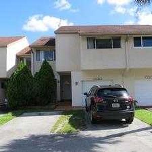 8220 NW 8th St #5, Fort Lauderdale, FL, 33324