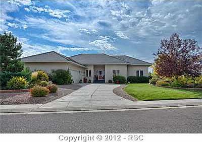Large Corner Lot near Golf 