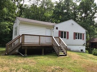 172 Clinton Corners Rd, Salt Point, NY 12578