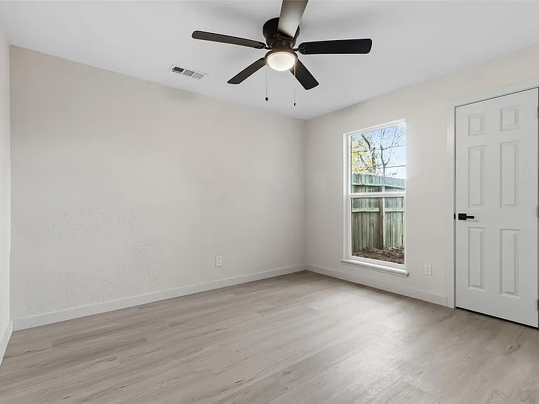 13414 Ravensway Dr — Photo 13