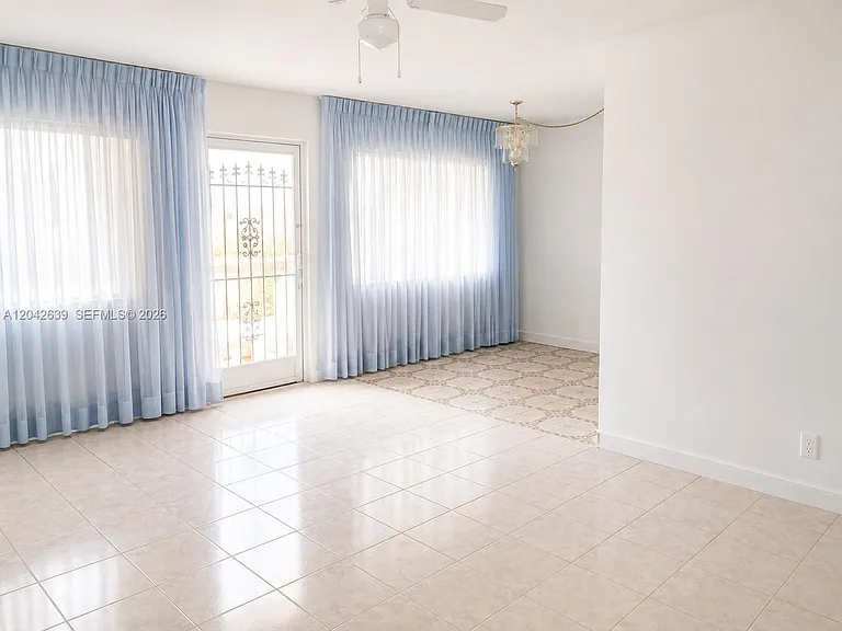 500 Village Green Cir W #308 — Photo 6