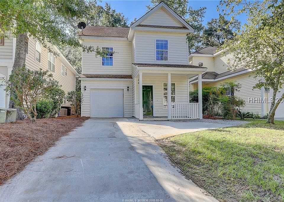 1st image of 14 Gold Oak Dr