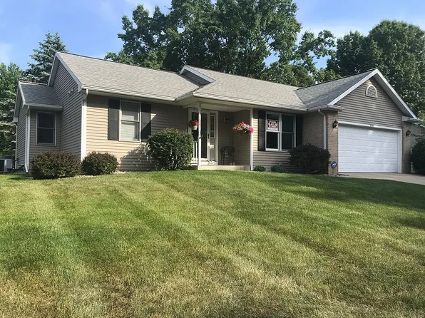 9559 Anna Maria Ct, Portage, MI 49002