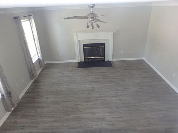Living Room with working fireplace