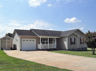 2279 Bay Ct, Newton, NC 28658