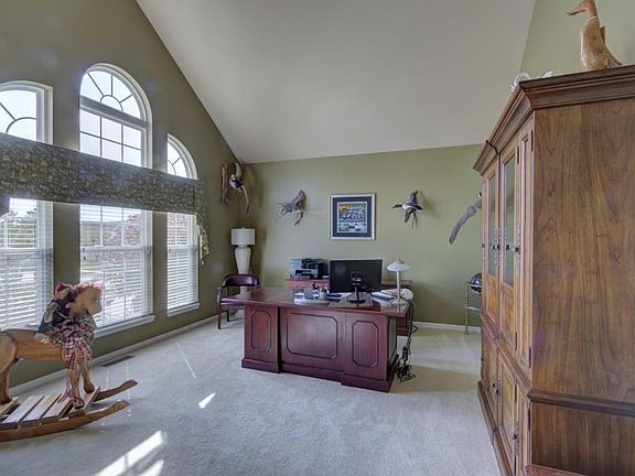 5th image of 1515 Heather Glen Dr